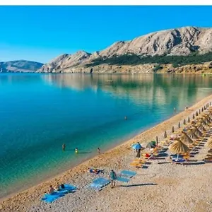 Apartman S Pogledom Na, Baška