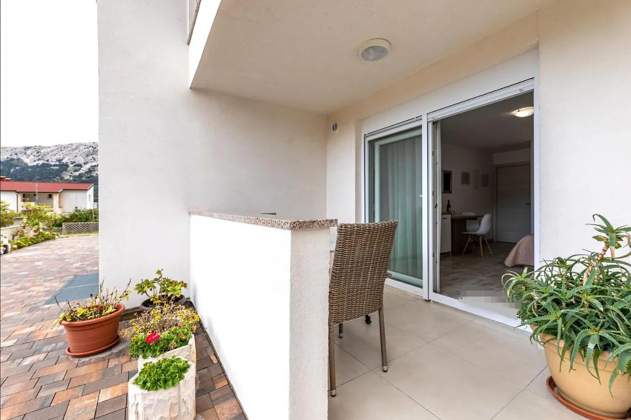Apartments Augustinovic Baska
