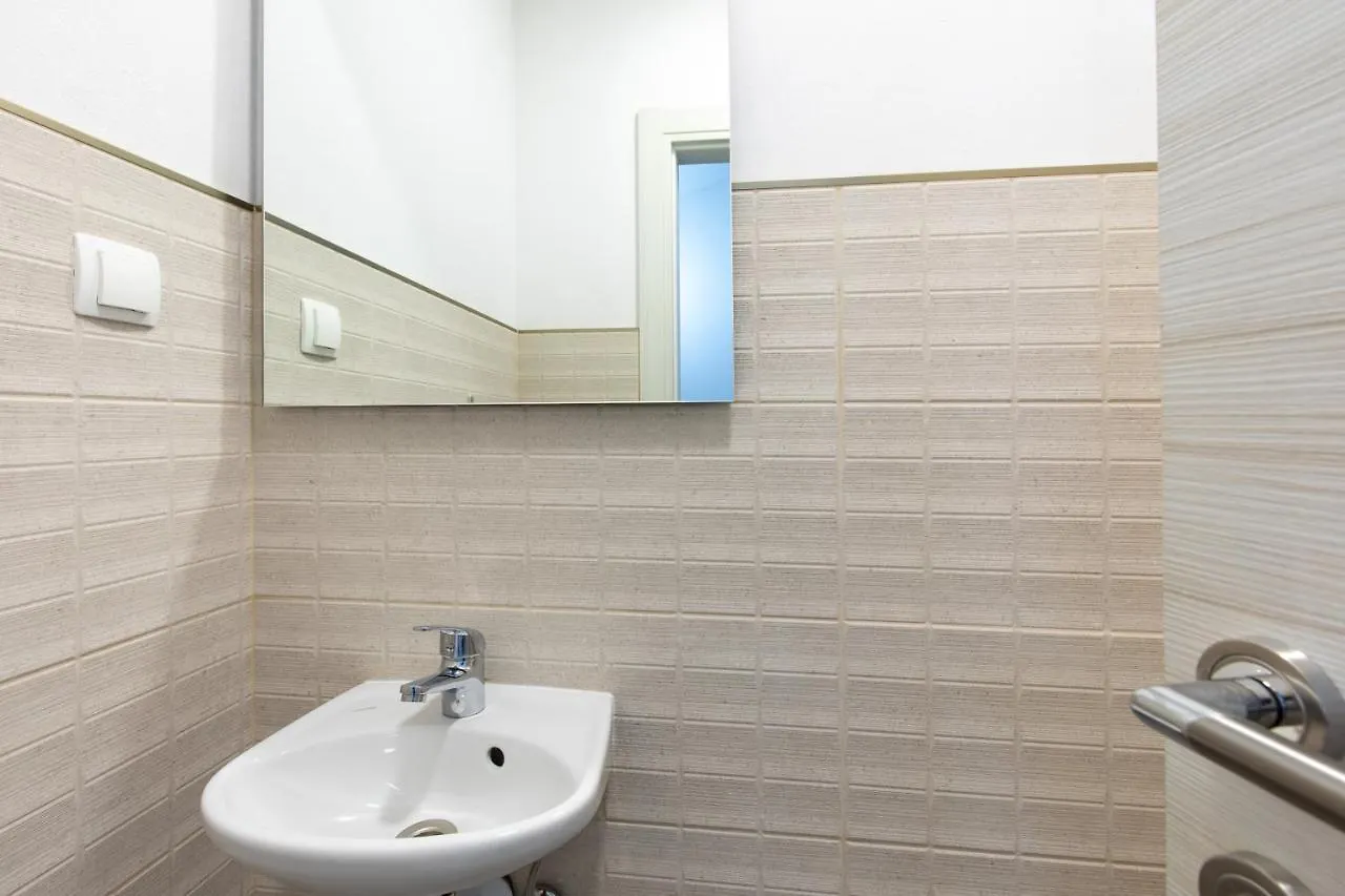 Apartments Augustinovic Baska