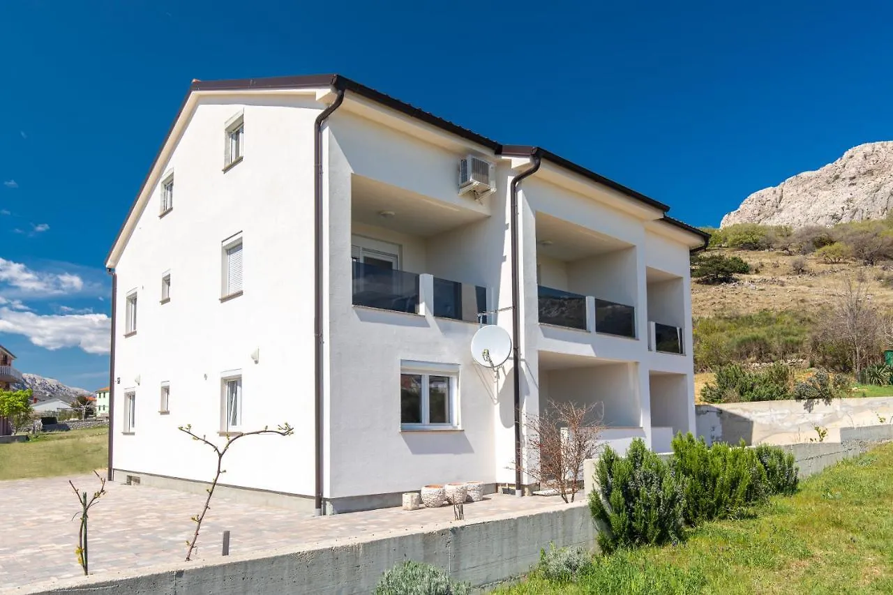 Apartments Augustinovic Baska  Croatia