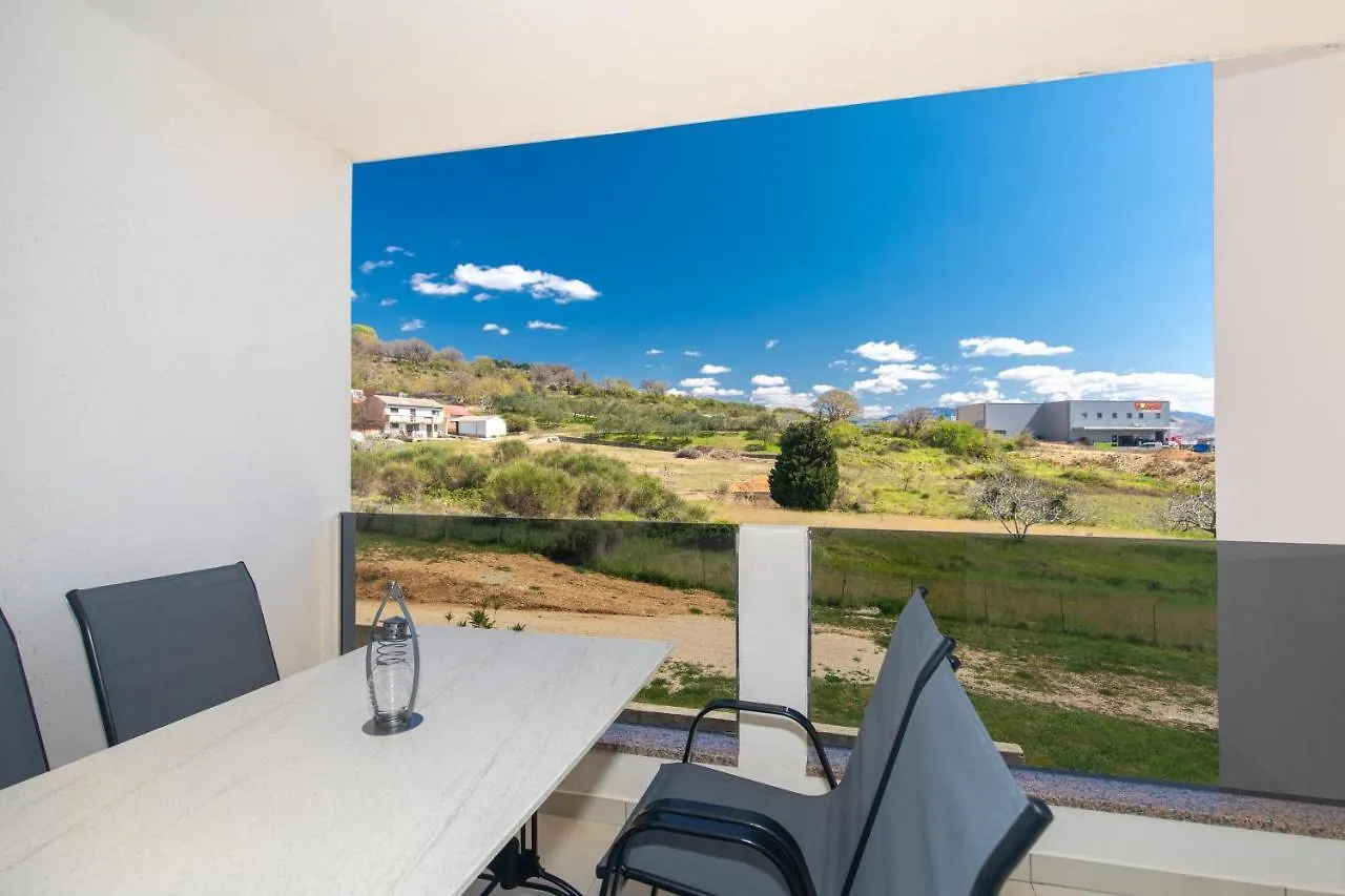 Apartments Augustinovic Baska