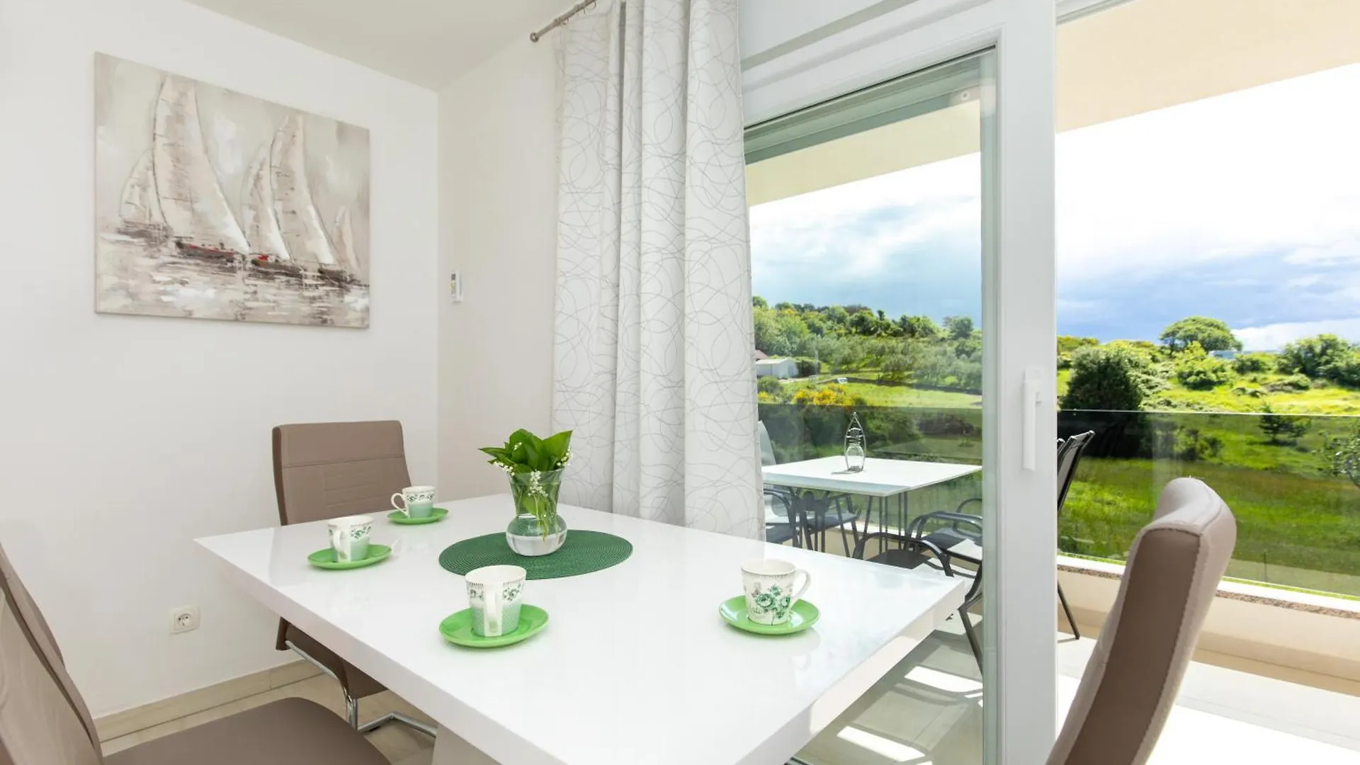Apartments Augustinovic Baska