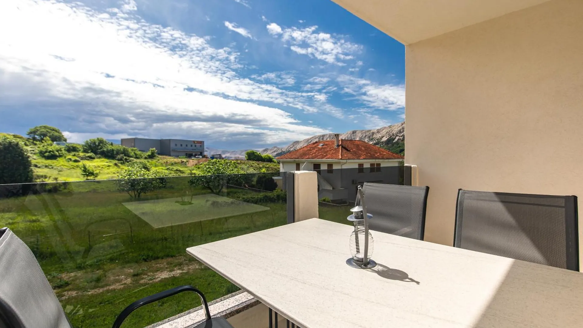 Apartments Augustinovic Baska  Croatia