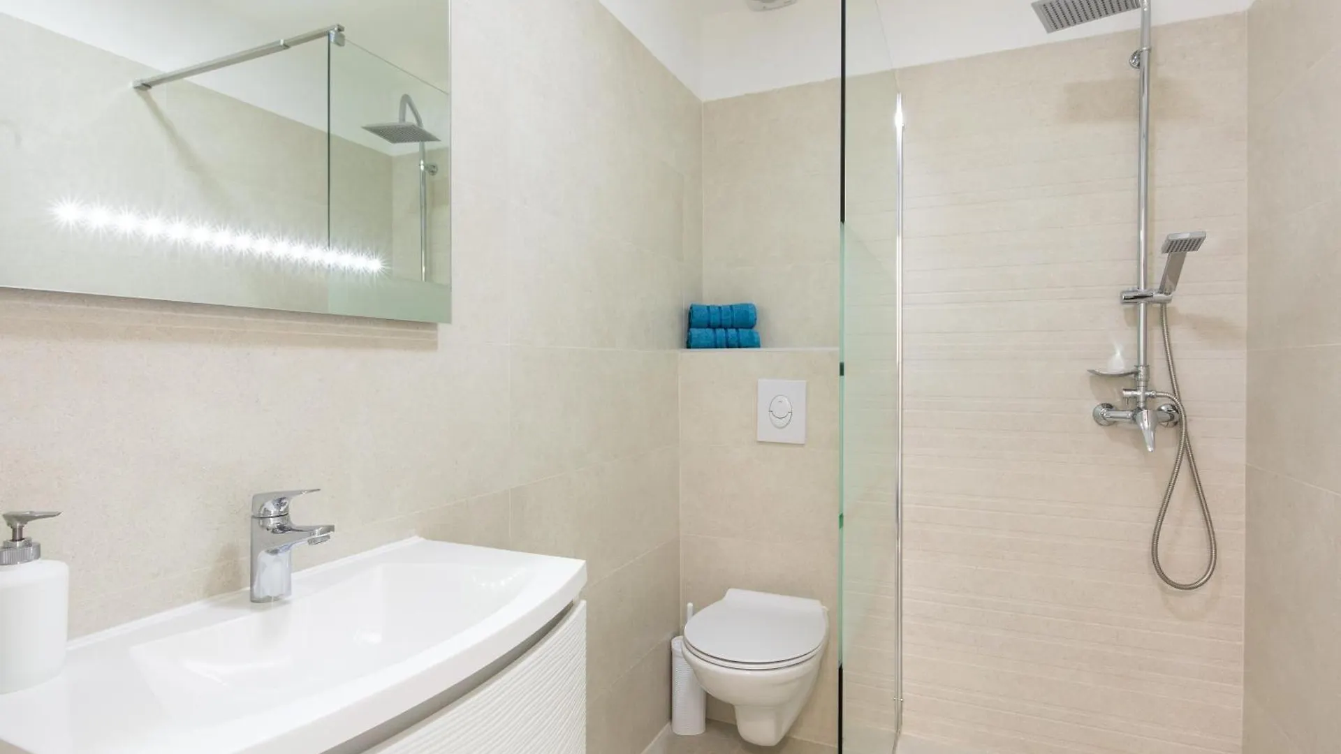 Apartments Augustinovic Baska